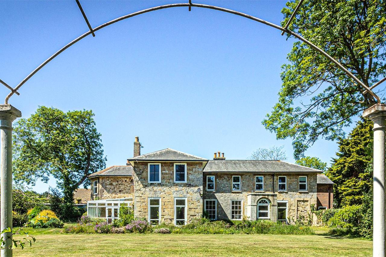 Cosy Wolf Bed & Breakfast Freshwater Exterior photo